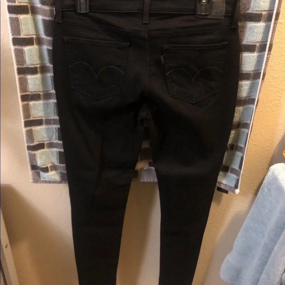 Size 31 Levi’s 535 super skinny jeans